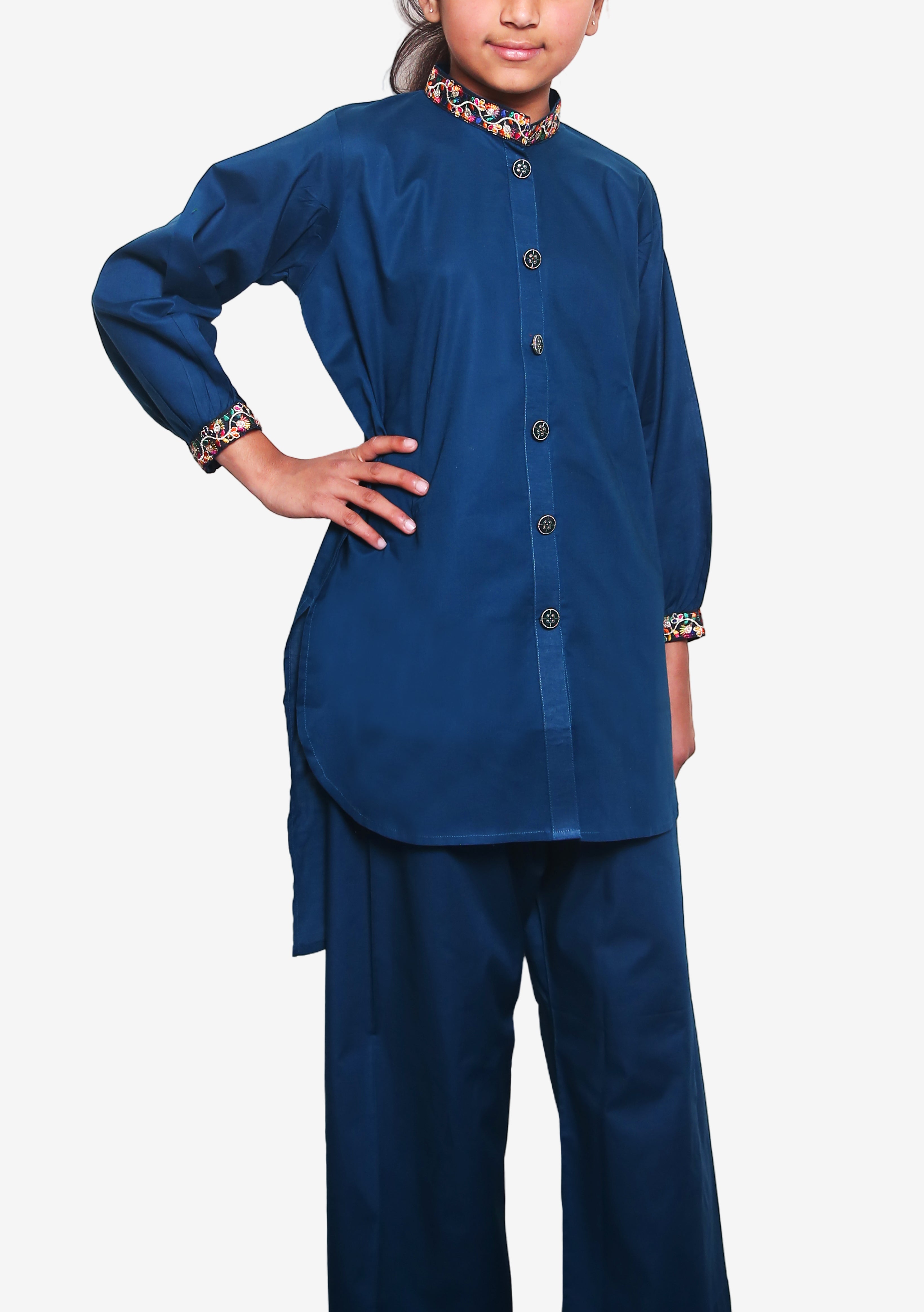 Soft Petal Lace Dress